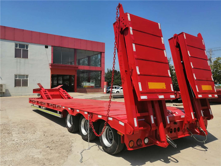 大型設(shè)備在運(yùn)輸卸車時(shí)需要怎么做？這些事項(xiàng)都要注意了！